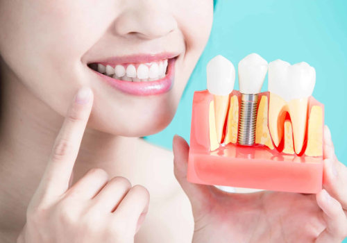 Is it normal for dental implant to hurt?